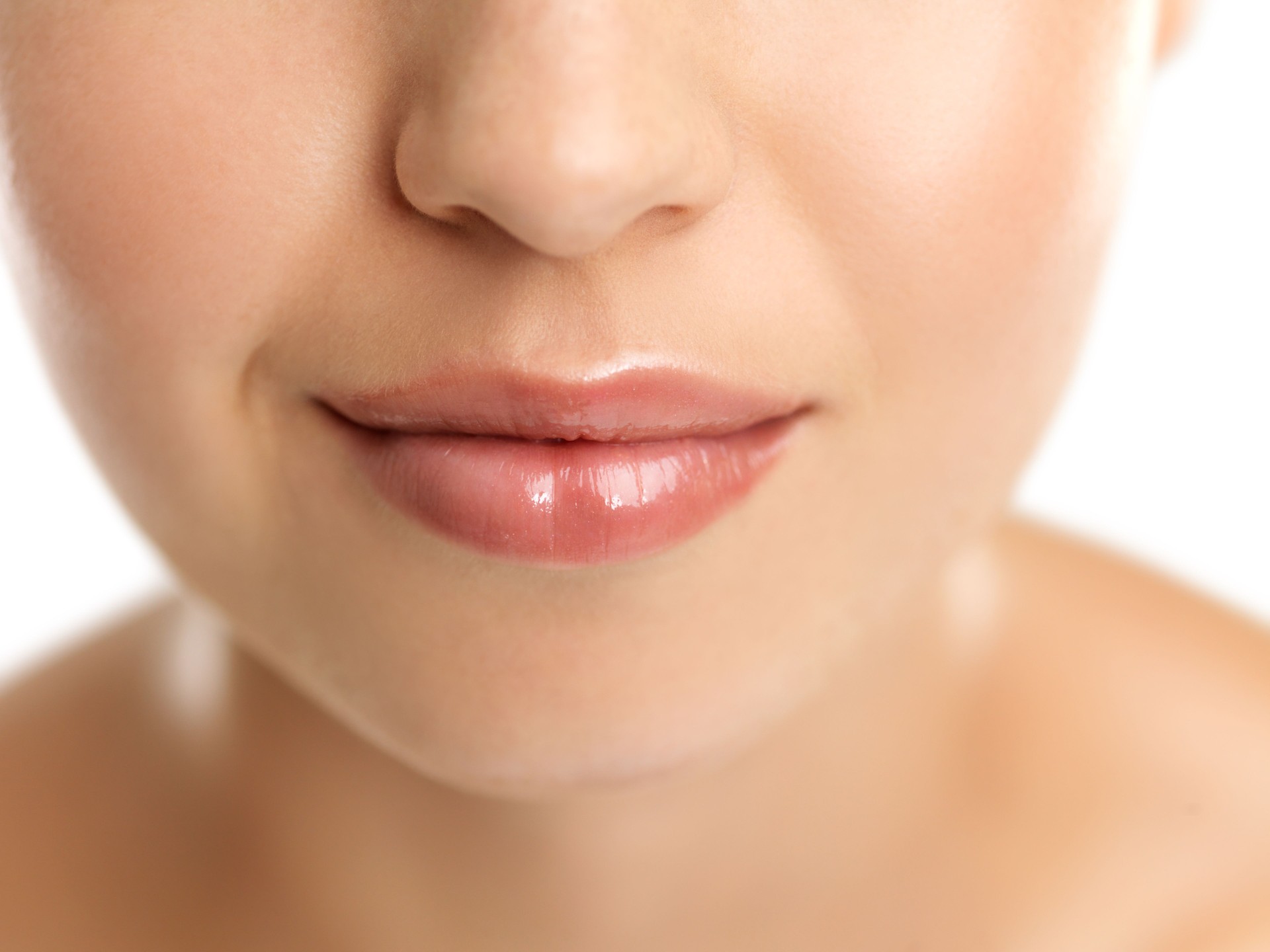 Lip Neutralization in Rajini Permanent Makeup 